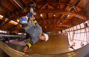 Skater: Bombero, Trick: Invert