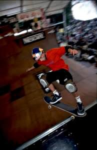 Fahrer: J&uuml;rgen Horrwarth, Trick: Front-Side Stand-Up